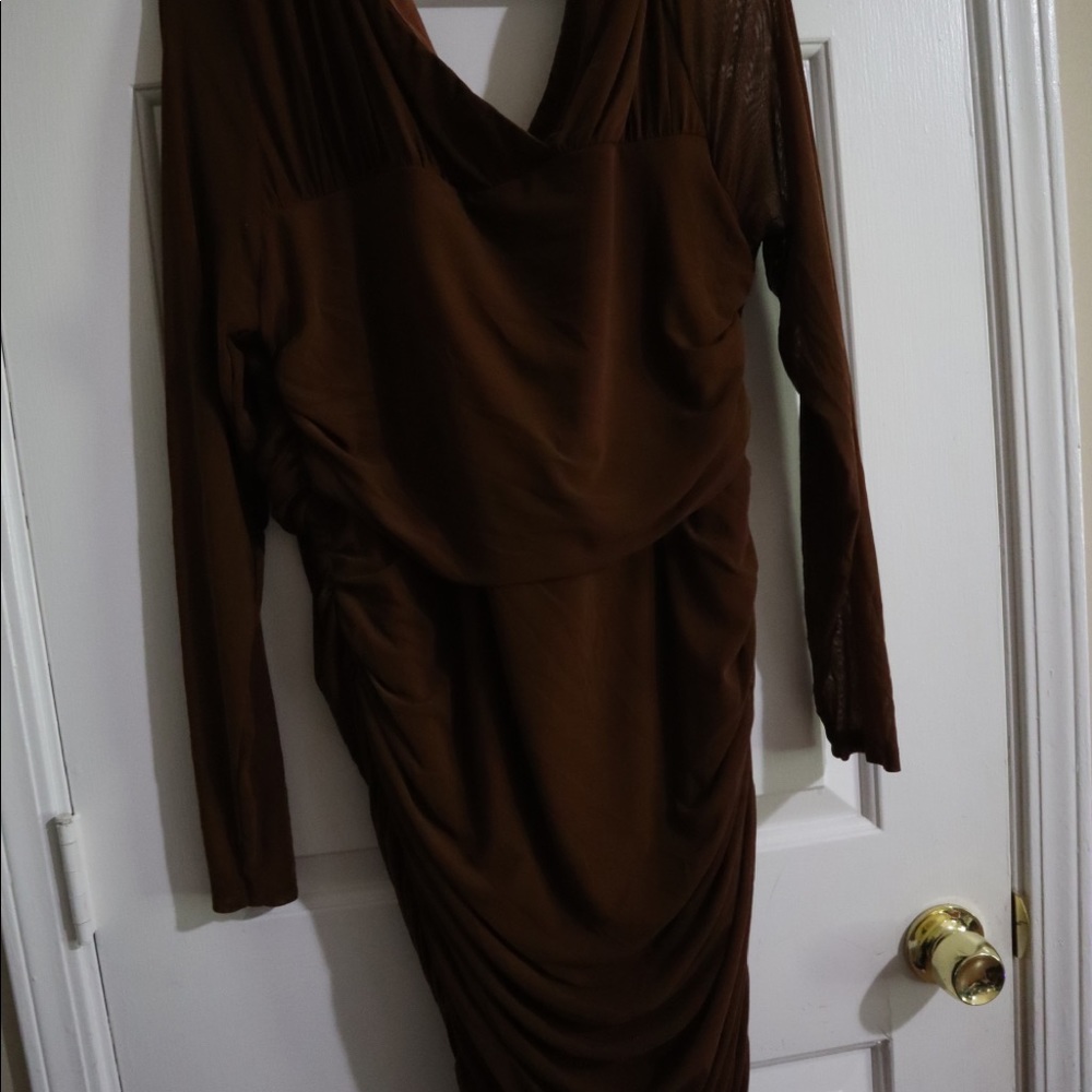 SHEIN Plus V-Back Ruched Mesh Dress - Picture 5 of 7
